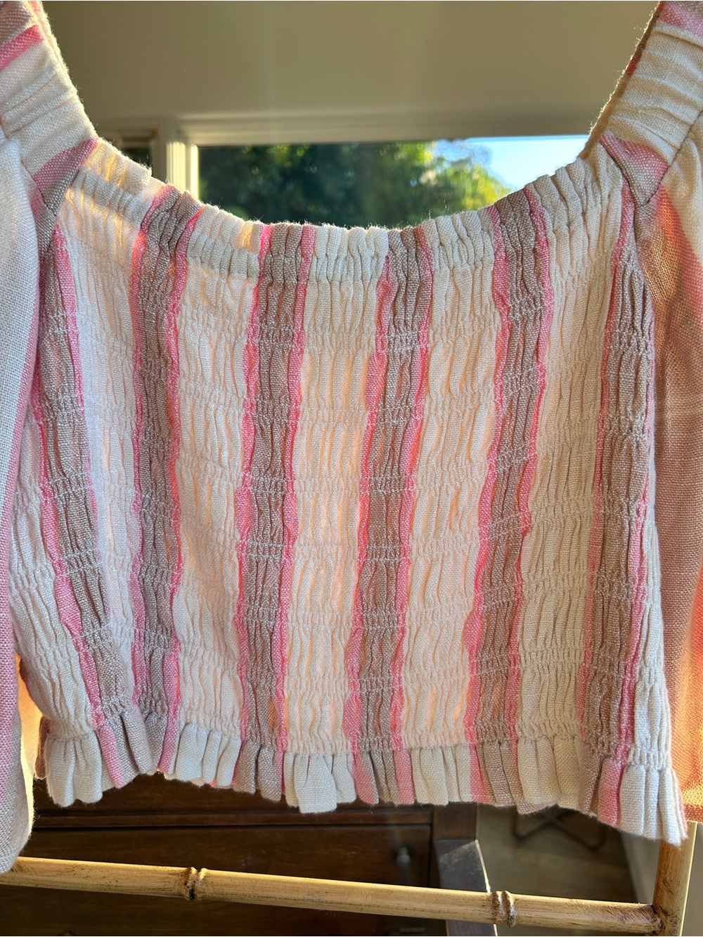 Rip Curl Pink & Cream Striped Off-Shoulder Smocked Crop Top size XL Size - Picture 4 of 10